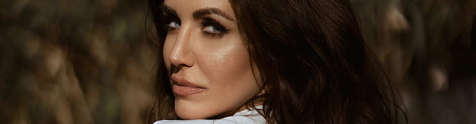 Join Los Angeles Private Model